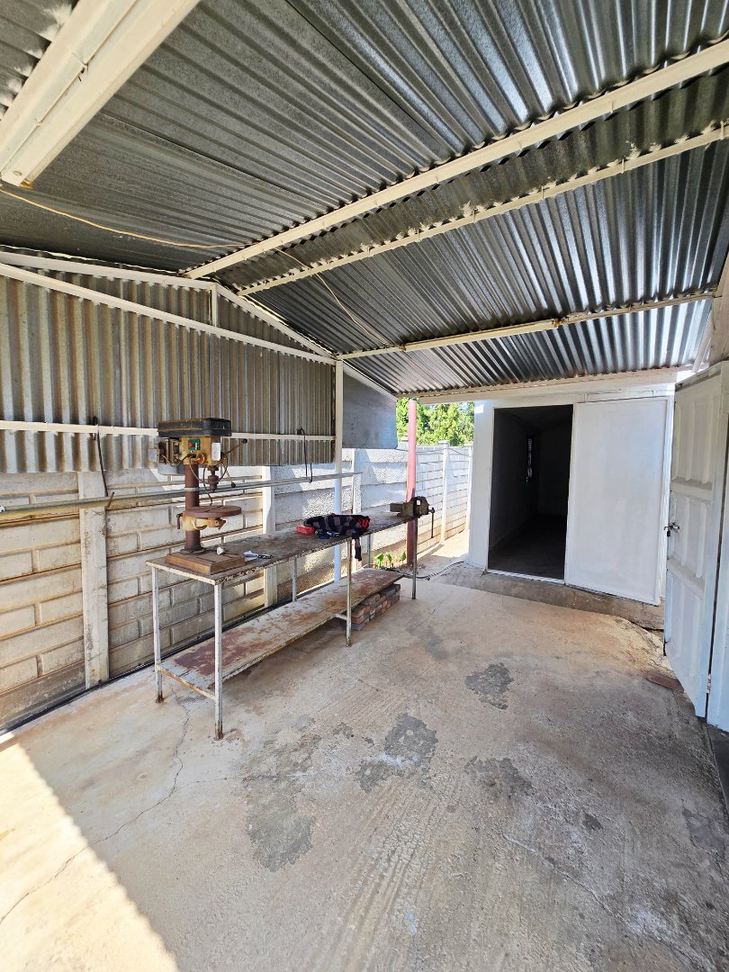 3 Bedroom Property for Sale in Flimieda North West